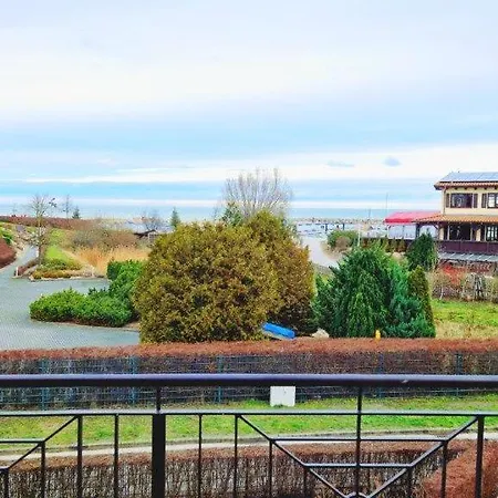 Apartment Appartementanlage Urlaubstraeume Kuehlungsborn