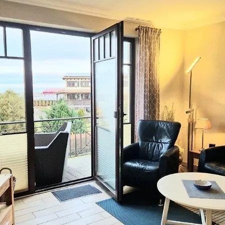 Appartementanlage Urlaubstraeume Kuehlungsborn