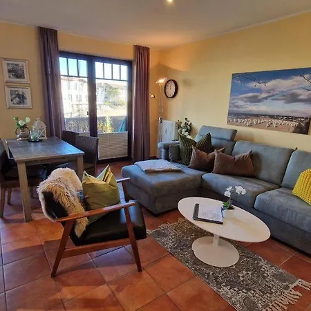 Appartementanlage Urlaubstraeume Kuehlungsborn