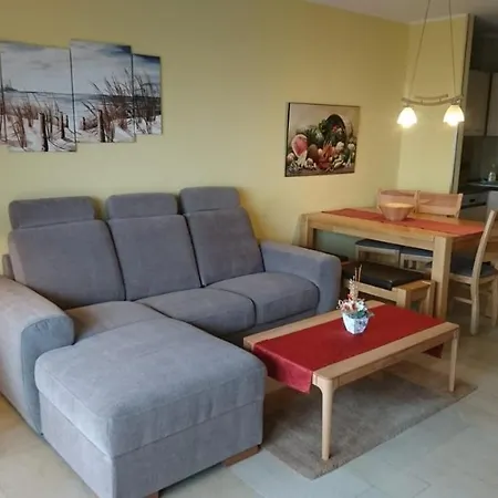 Апартаменты Appartementanlage Urlaubstraeume Кюлунгсборн